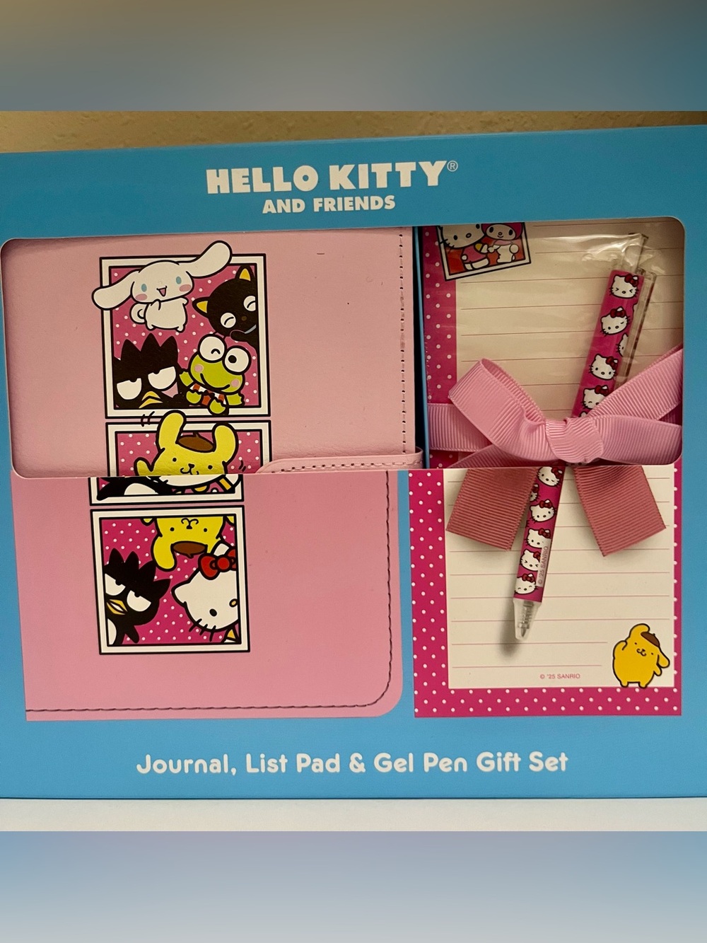 Hello Kitty Pink Journal, Notepad & Bow Gel Pen Set